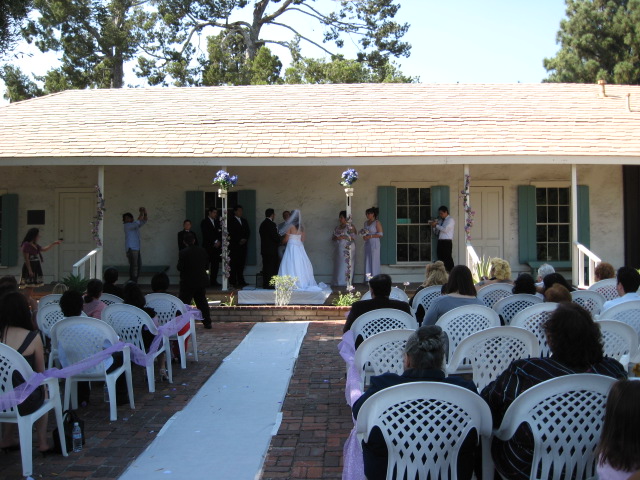 617x456 pixels (148K)